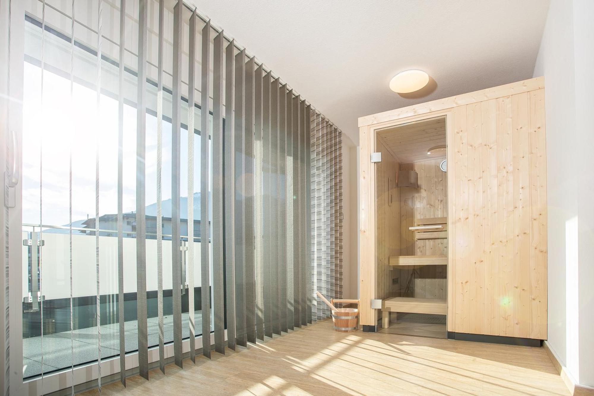 H21 - Modernes Ferienhaus 145Qm, 4Sz, Wellnessbereich Mit Sauna Und Dachterrasse Mit Panoramablick, Kuehlen Und Heizen Mit Geothermie Fügen Екстериор снимка